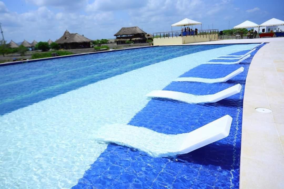 Cabana Puerto Velero Puerto Caiman Exterior photo